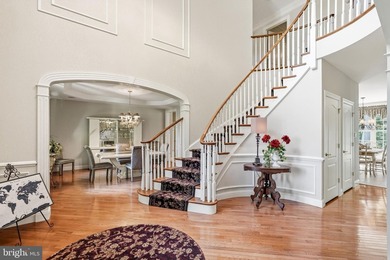 Welcome to 25 Foxtail Court, an extraordinary custom-built - photo 16
