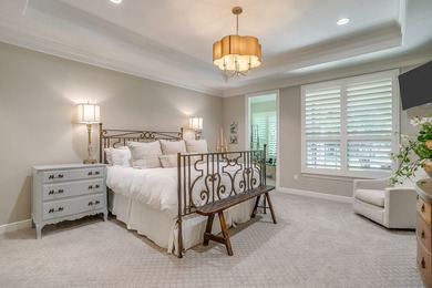 THERE'S NO PLACE LIKE THIS HOME. This is the property where - photo 20