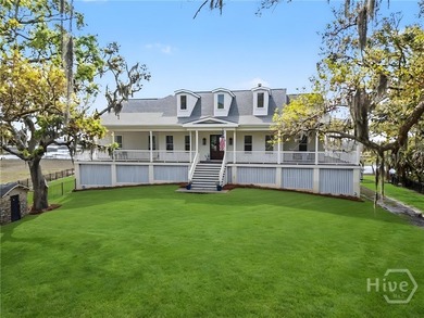 Experience exceptional waterfront living at 2238 Cohen, where a - photo 4
