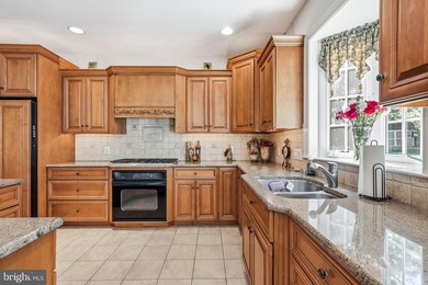 Welcome to 25 Foxtail Court, an extraordinary custom-built - photo 39