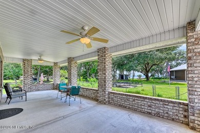 8-year old brick exterior home with water access to the river on - photo 3
