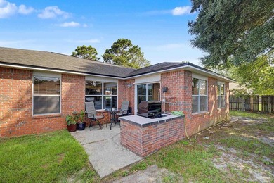Welcome home to this beautiful all-brick 3 bedroom, 2 bathroom - photo 12