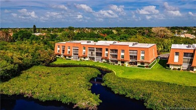 Waterfront end unit has views of Kitching Cove's boating - photo 12