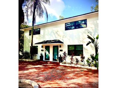 Rare opportunity to own a fully renovated, income-producing NO - photo 2