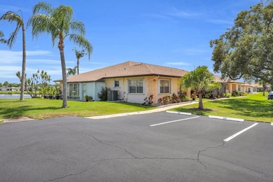 Welcome to the sought-after 55+ community of Palm Grove in Fort - photo 7