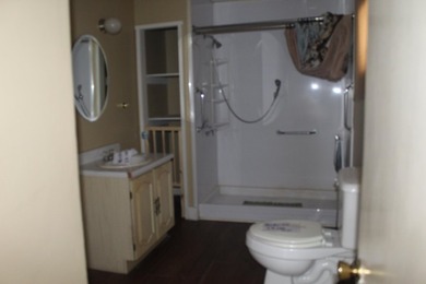 Great property , sound bones, lots of new windows, 10 room house - photo 9
