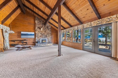 Discover the magic of Tahoe from this inviting lakefront retreat - photo 8