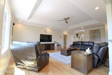 Incredible brick ranch home on Woodlake Golf course! Sits on top - photo 11
