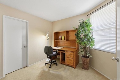 Welcome to this 3 bedroom, 2.5 bath detached townhome in the - photo 16