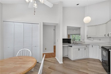 Move right in and start living the Florida dream! This - photo 16