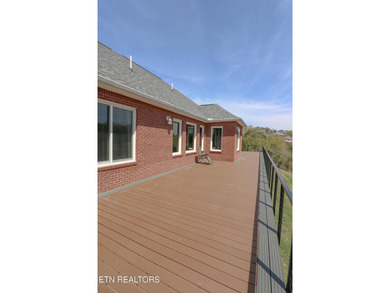Incredible brick ranch home on Woodlake Golf course! Sits on top - photo 18