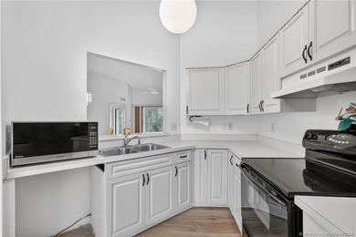 Move right in and start living the Florida dream! This - photo 20
