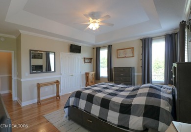 Incredible brick ranch home on Woodlake Golf course! Sits on top - photo 30