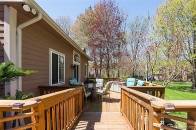 4,129 FINISHED SQFT AT $128/SQFT - ONE OF THE BEST VALUES IN - photo 31