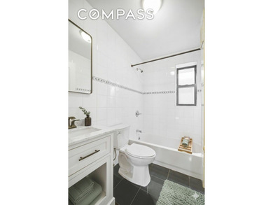 Welcome to this charming, light, and airy one-bedroom home! The - photo 8