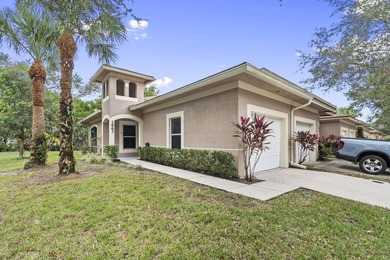 This home is move in ready, conveniently located to the beaches - photo 1
