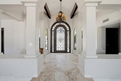 Rare opportunity in coveted Paradise Valley Farms, perfectly - photo 7