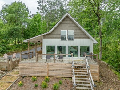 Lake Sinclair Home For Sale in Sparta Georgia