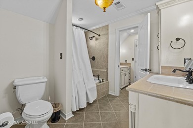 Prime waterfront home in Riverview situated on a rare double lot - photo 12