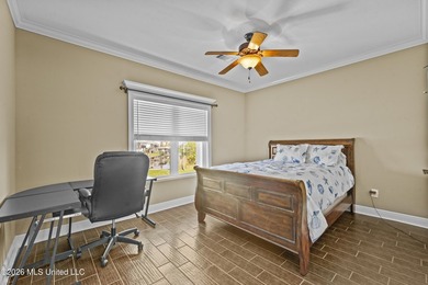 Prime waterfront home in Riverview situated on a rare double lot - photo 19