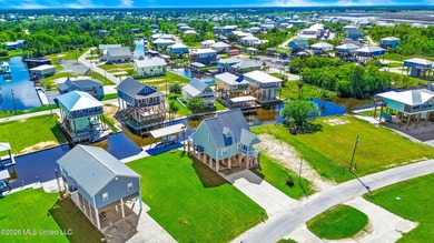Prime waterfront home in Riverview situated on a rare double lot - photo 30