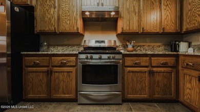 Welcome to Paradise Whitetails, an extraordinary 958+/- acre - photo 5