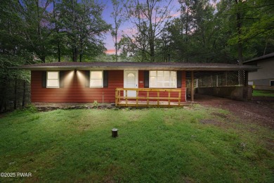 Lake Home For Sale in Greentown, Pennsylvania