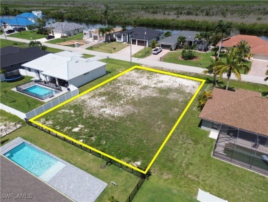 Cape Coral Lakes Area Lot For Sale in Cape Coral Florida