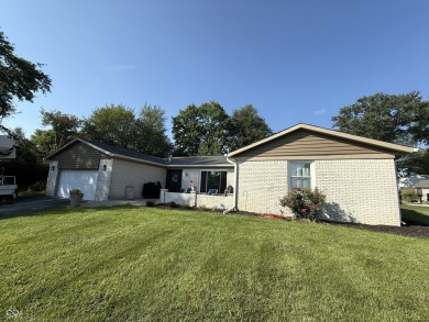 Lake Home For Sale in Hope, Indiana