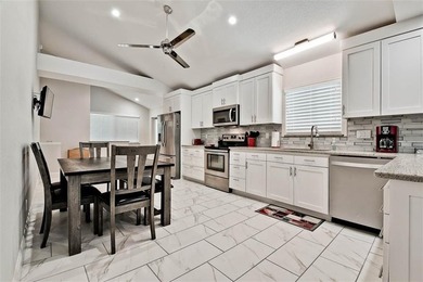 This Beaver Lake gem is the total package and is perfect for a - photo 6