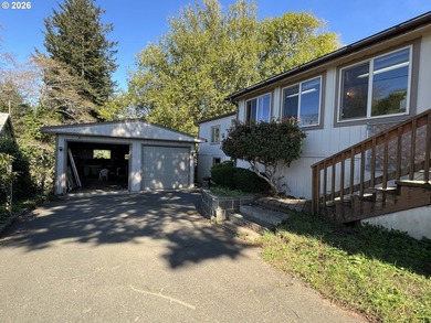 Coastal Comfort - 97967 Hallway Rd, Harbor, OR 97415 ON REAL - photo 3