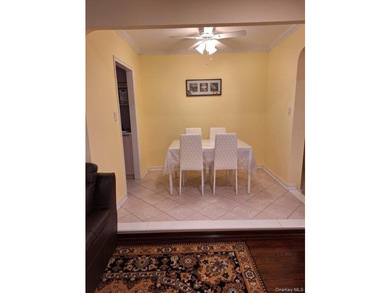 Very nice two bedroom, one bath apartment in co-op building - photo 8