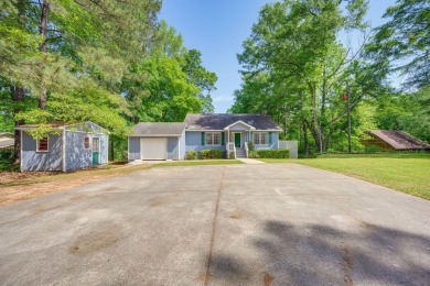 Lake Home For Sale in Milledgeville, Georgia