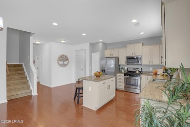 Natural Gas Cooking, Hardwood Floors, Gas Fireplace, Tankless - photo 14