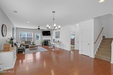 Natural Gas Cooking, Hardwood Floors, Gas Fireplace, Tankless - photo 16