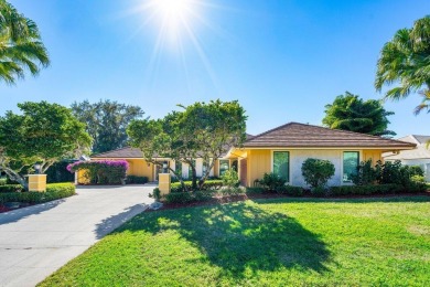 Lake Home For Sale in Palm Beach Gardens, Florida