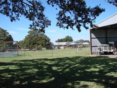 On 37 acres of pasture, with two ponds and mature trees - photo 13