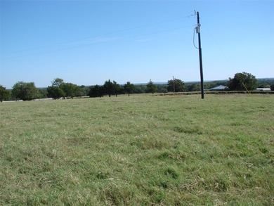 On 37 acres of pasture, with two ponds and mature trees - photo 22