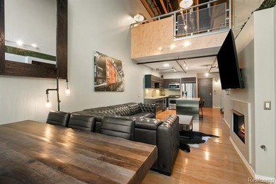 Just SNAP and you're in downtown Royal Oak! Nearly 1,800 square - photo 10