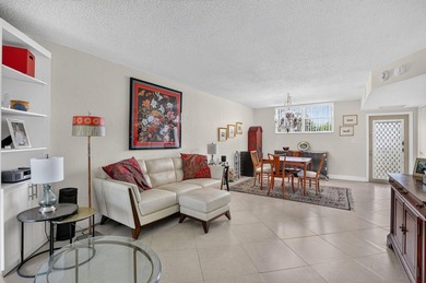Second-floor 1-bedroom, 1.5-bath condo in The Palms of Deer - photo 8