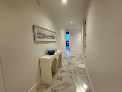 Welcome to Reflection St. Pete, where luxury living meets - photo 3