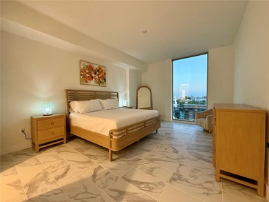 Welcome to Reflection St. Pete, where luxury living meets - photo 6