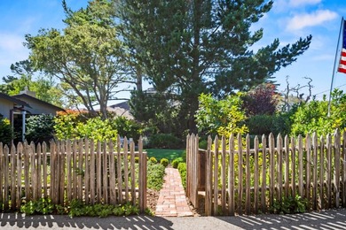 A delightful find in one of MPCC's most coveted neighborhoods - photo 4