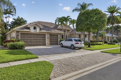 Welcome to luxury living in the prestigious Versailles community - photo 3