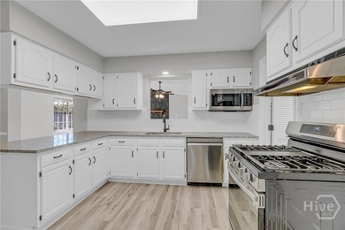 Fantastic opportunity! Discover this beautifully updated - photo 11