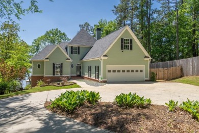 Lake Home For Sale in Milledgeville, Georgia