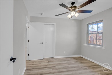 Fantastic opportunity! Discover this beautifully updated - photo 19