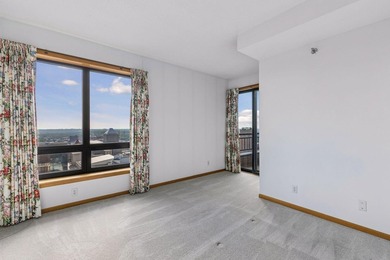 Perched on the 38th floor of Airye Tower, this spacious - photo 19