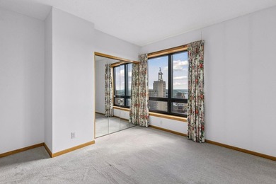 Perched on the 38th floor of Airye Tower, this spacious - photo 20