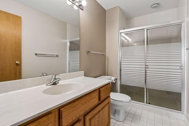 Perched on the 38th floor of Airye Tower, this spacious - photo 30